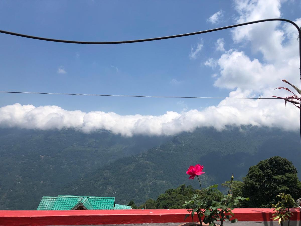 Raibas Homestay Darjeeling  Esterno foto